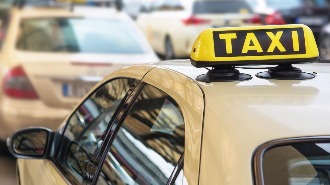 What Sets Private Tours Taxis Apart in Travel Comfort and Convenience?